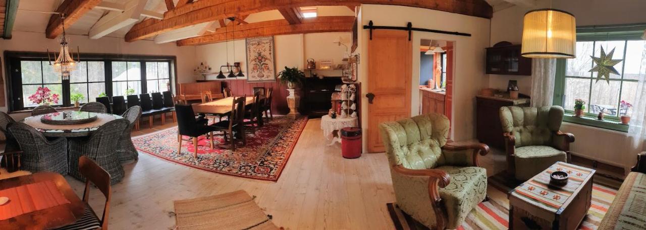 Woodstock B & B Studios Bålsta Exterior foto